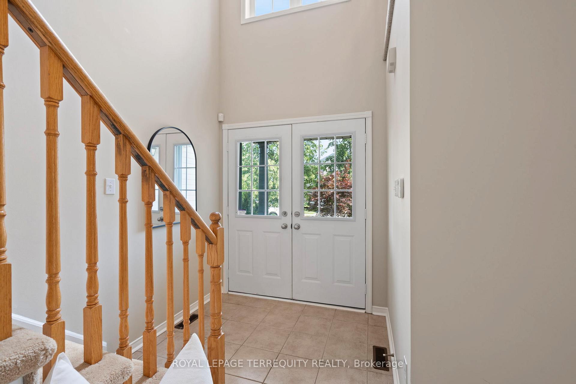 Photo 4 of 74 Samandria Avenue, Whitby, Taunton North — HOMEH