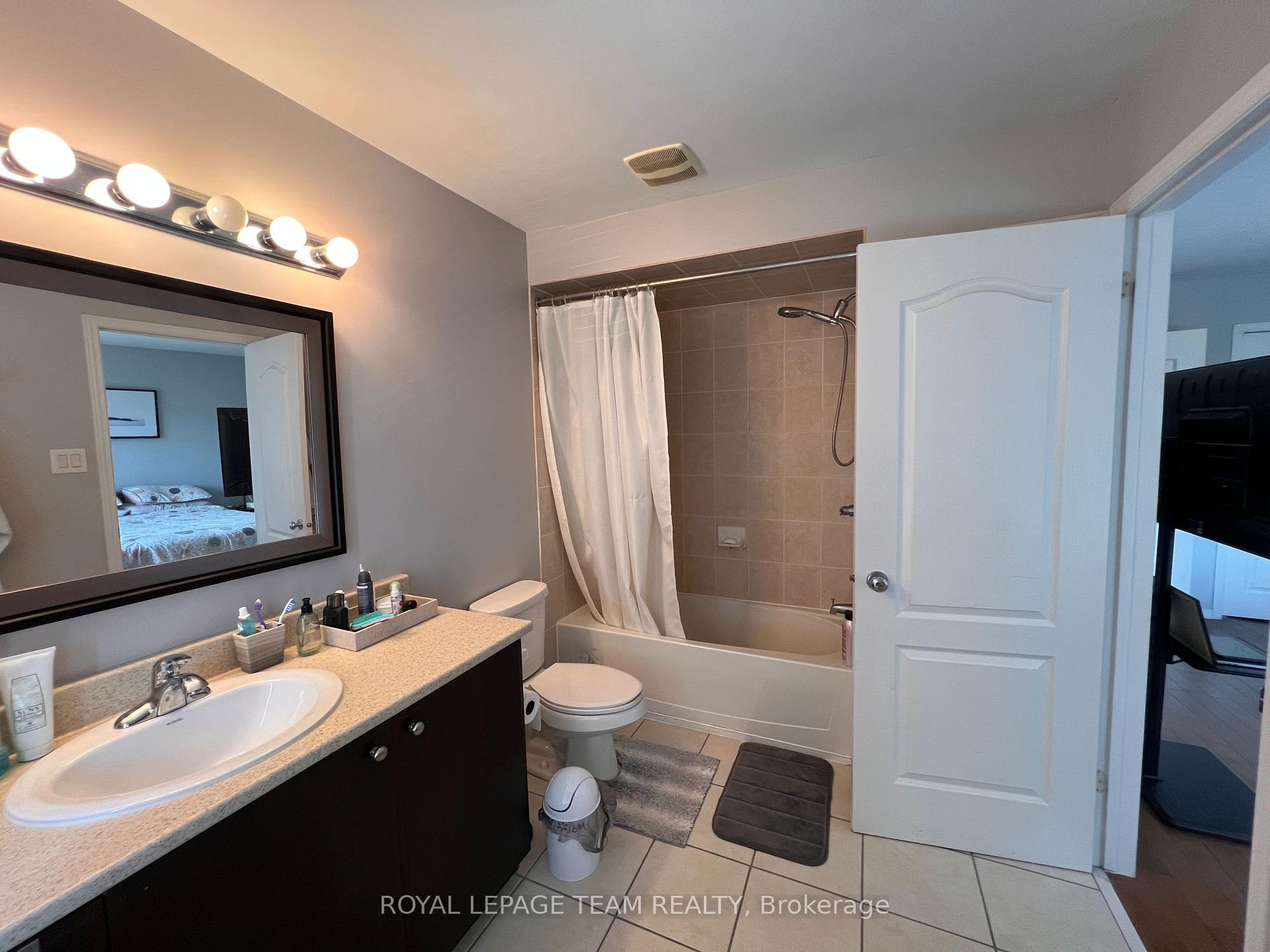 Photo 11 of 747 Nakina Way, Ottawa, Riverside South/Gloucester Glen — HOMEH