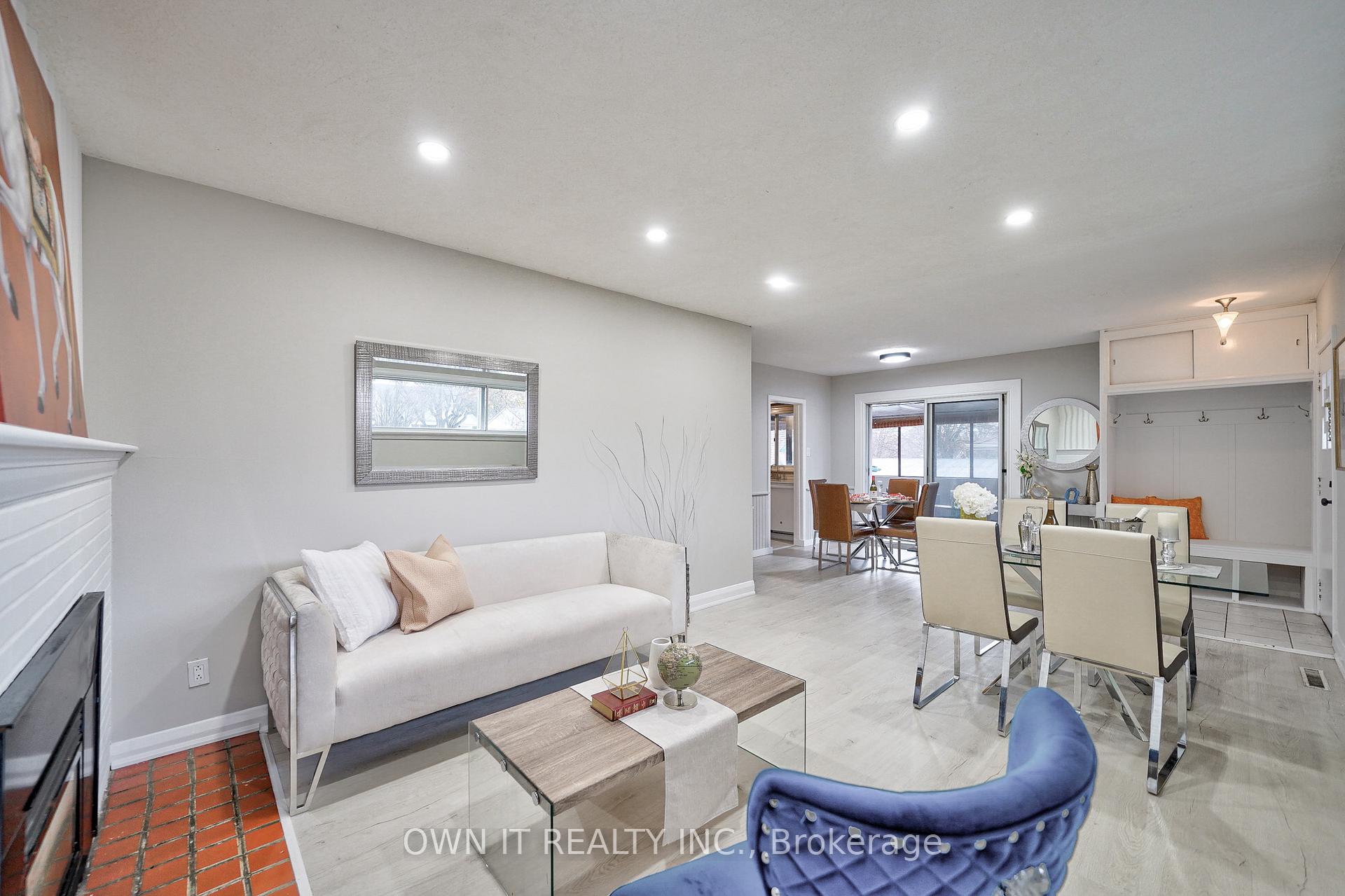 Photo 17 of 162 Allen Street E, Waterloo — HOMEH