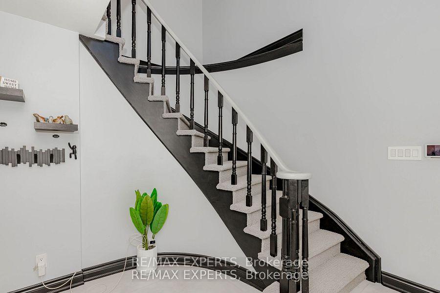 Photo 18 of 148 Lamar Street, Vaughan, Maple — HOMEH