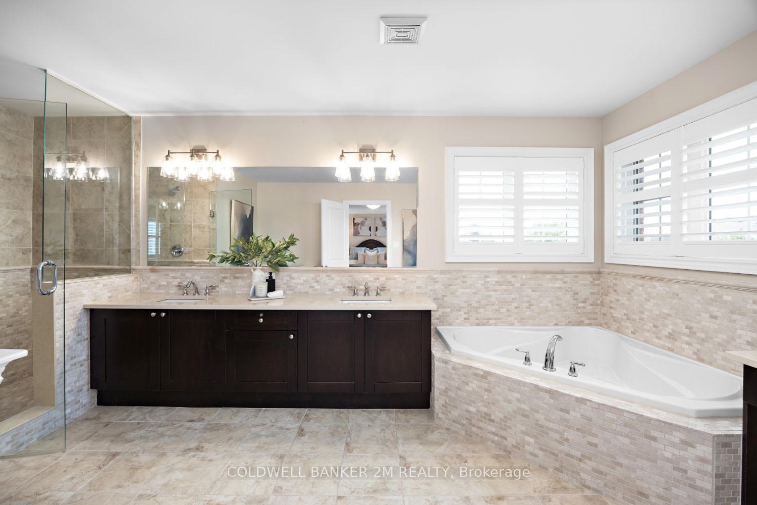Photo 24 of 50 Gerry Ravary Place, Whitby, Brooklin — HOMEH