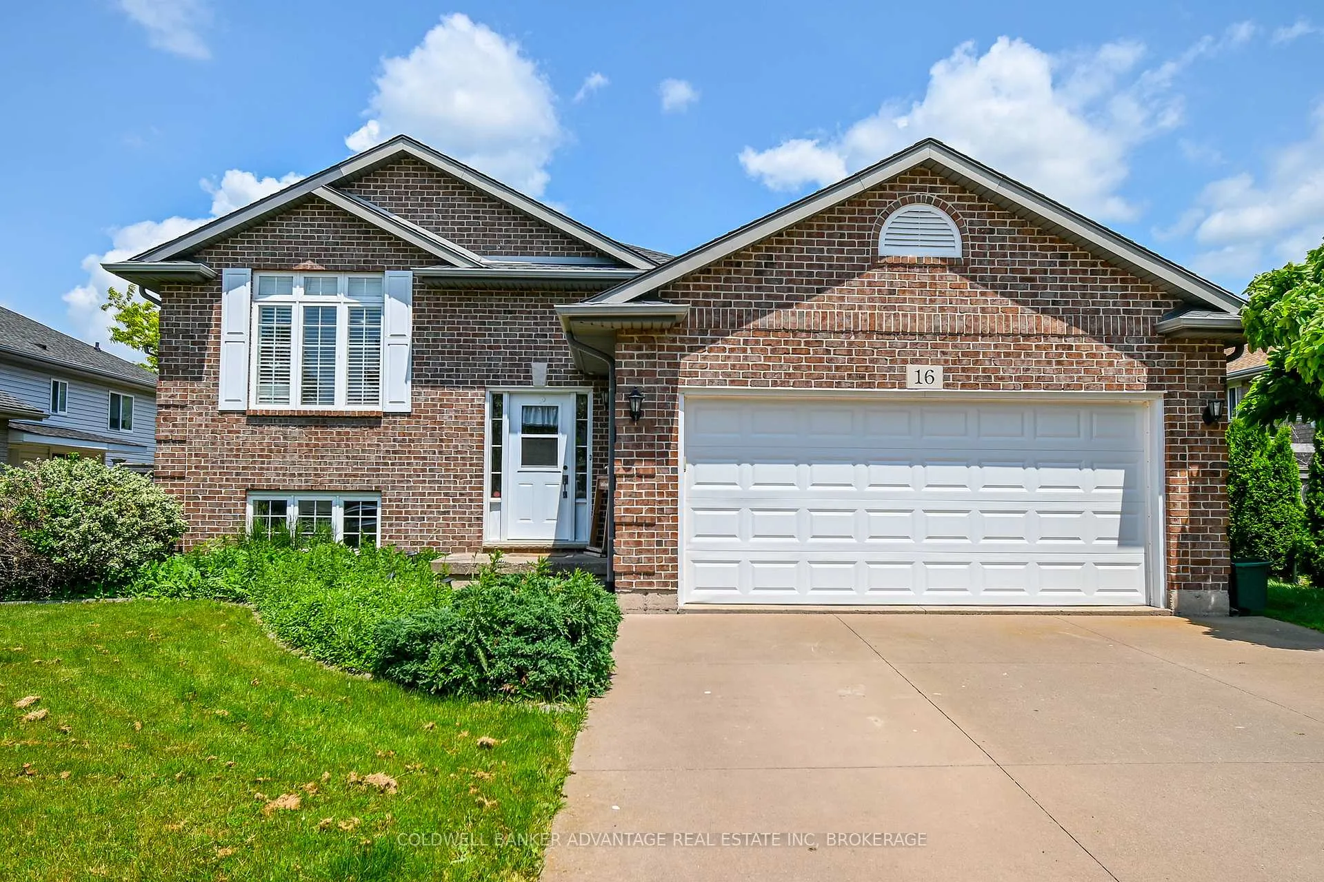 Front of 16 Wellandvale Drive