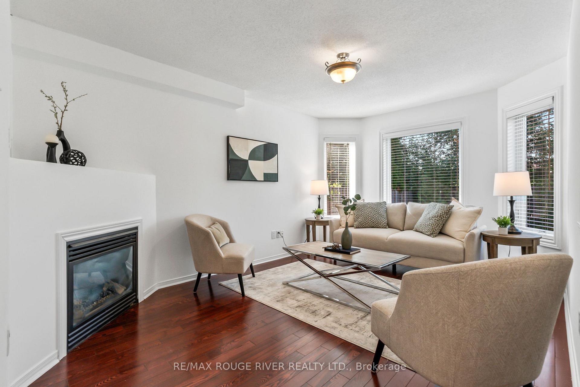 Photo 15 of 155 Bourbon Place, Whitby, Pringle Creek — HOMEH