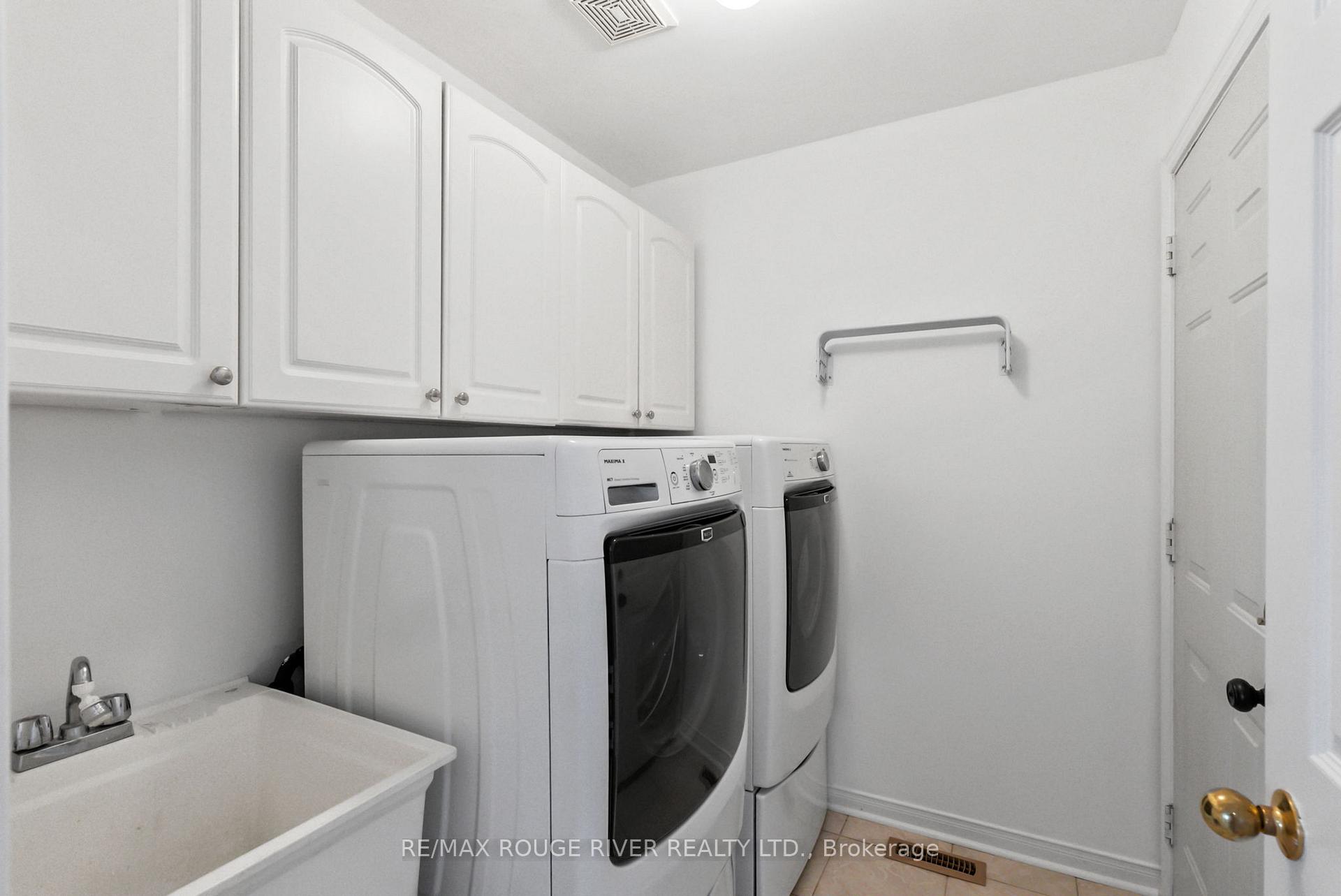 Photo 20 of 155 Bourbon Place, Whitby, Pringle Creek — HOMEH