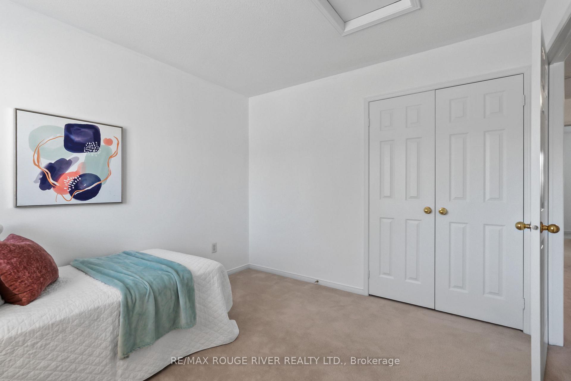 Photo 30 of 155 Bourbon Place, Whitby, Pringle Creek — HOMEH