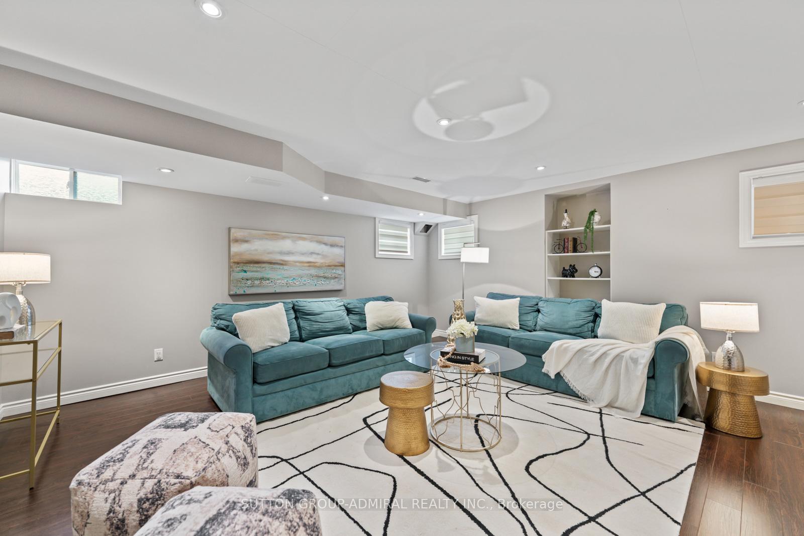 Photo 29 of 1 Robert Green Crescent, Vaughan, Patterson — HOMEH