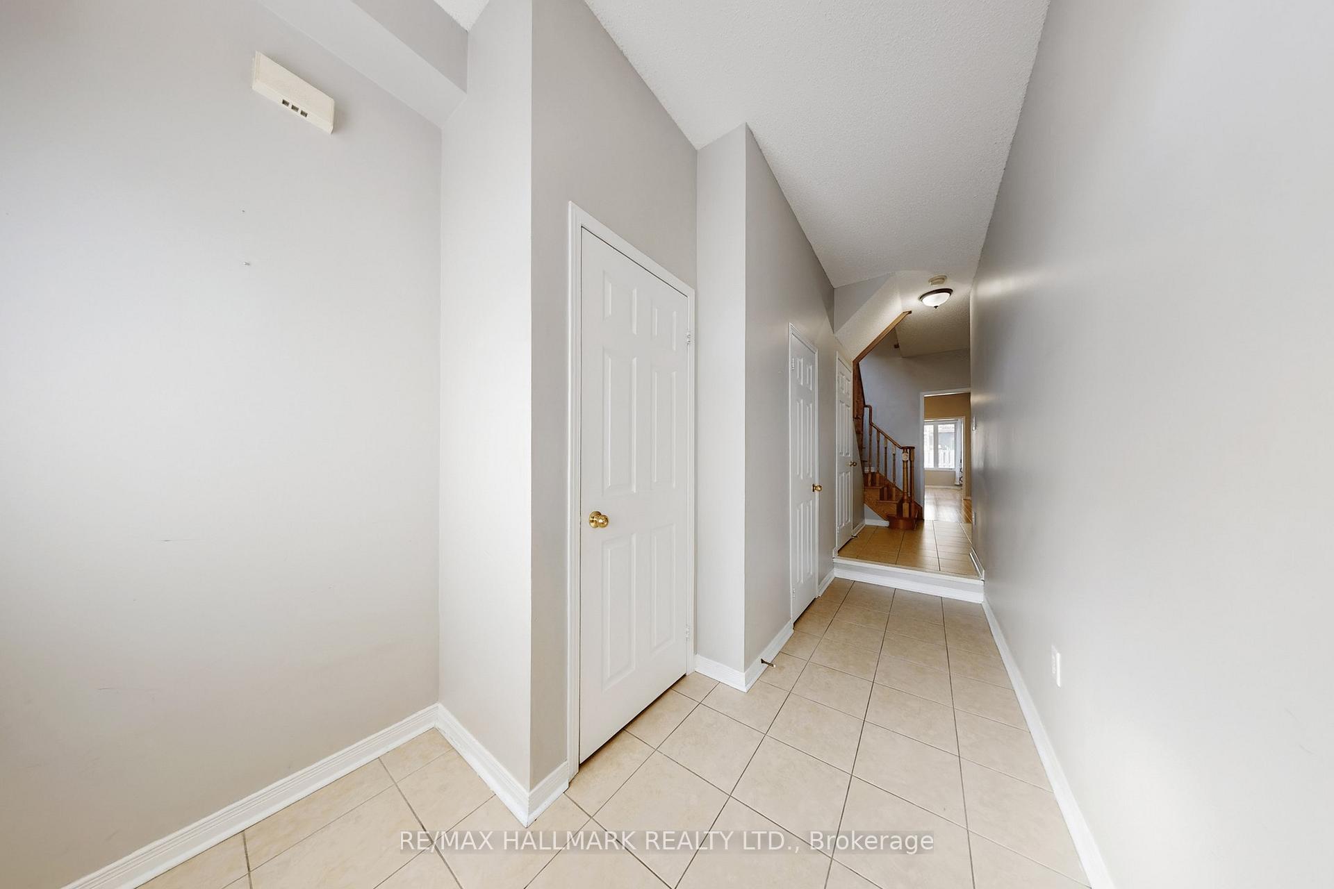 Photo 20 of 18 Catalpa Crescent, Vaughan, Patterson — HOMEH