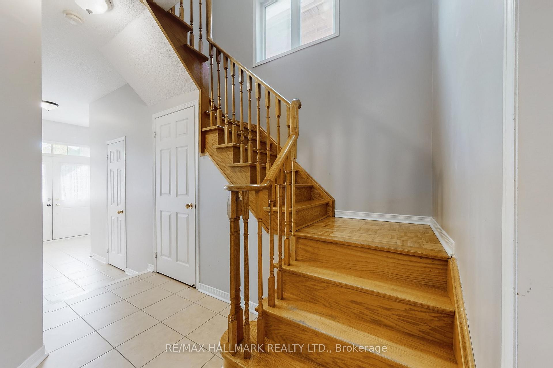 Photo 22 of 18 Catalpa Crescent, Vaughan, Patterson — HOMEH