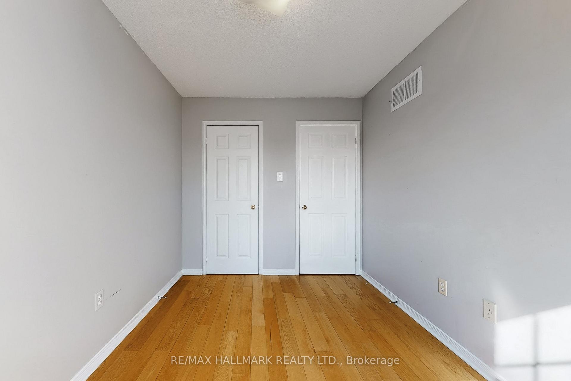 Photo 39 of 18 Catalpa Crescent, Vaughan, Patterson — HOMEH