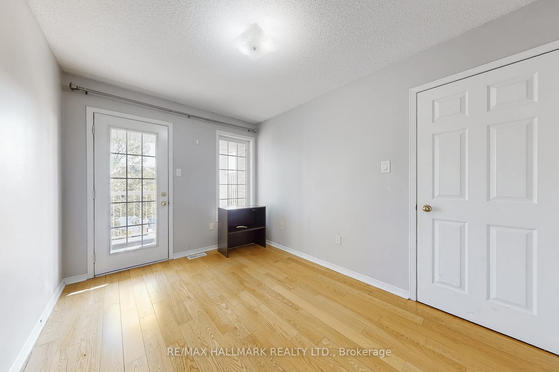Photo 41 of 18 Catalpa Crescent, Vaughan, Patterson — HOMEH