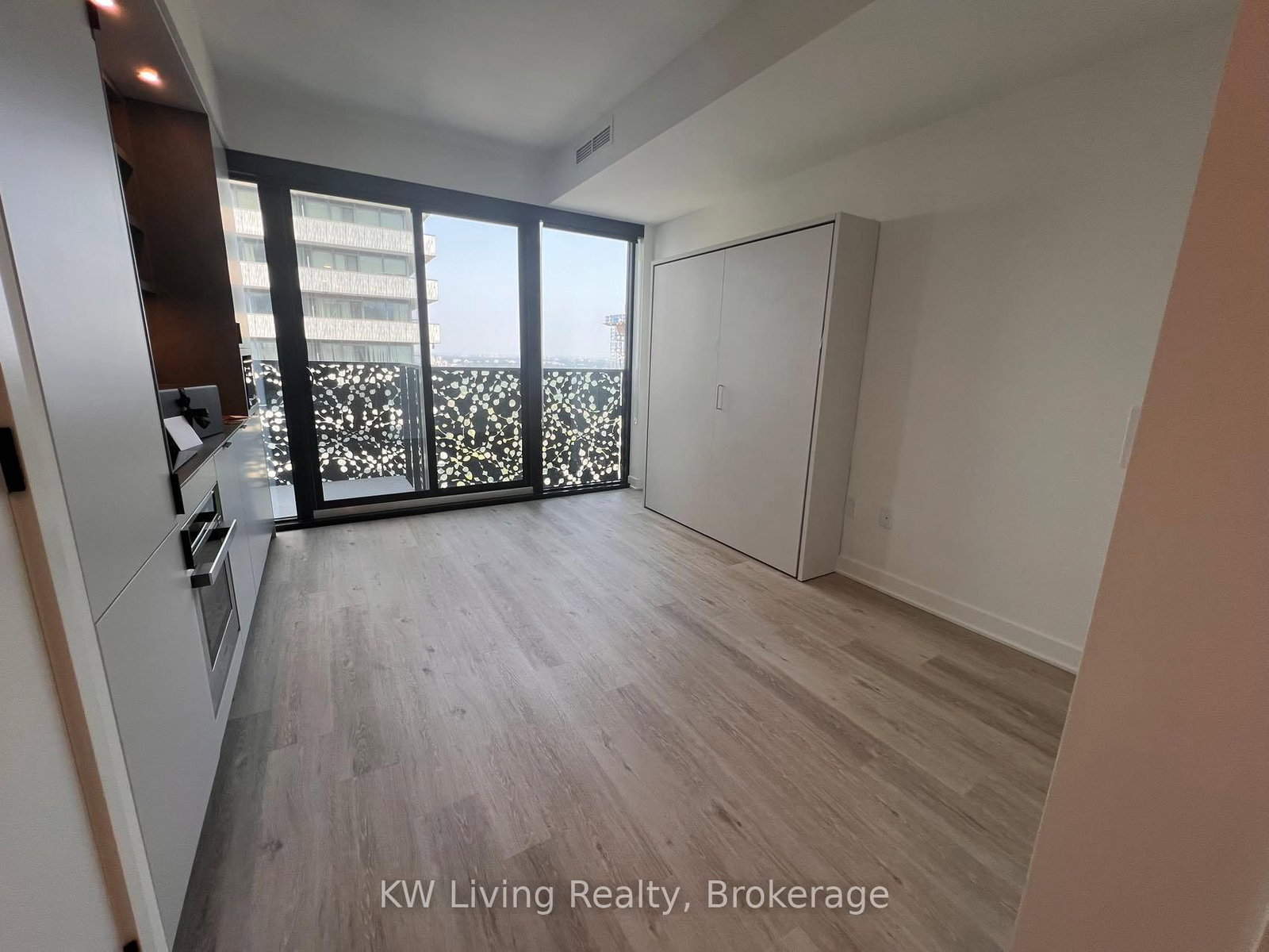Photo 8 of Unit 4210, 55 Charles St E, Toronto, Church-Yonge Corridor — HOMEH