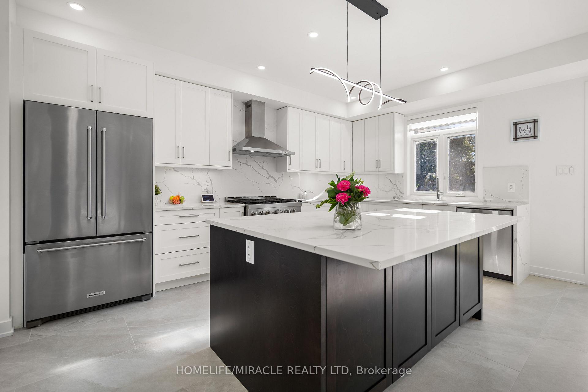 Photo 14 of 616 Kenabeek Terrace E, Ottawa, Riverside South/Gloucester Glen — HOMEH