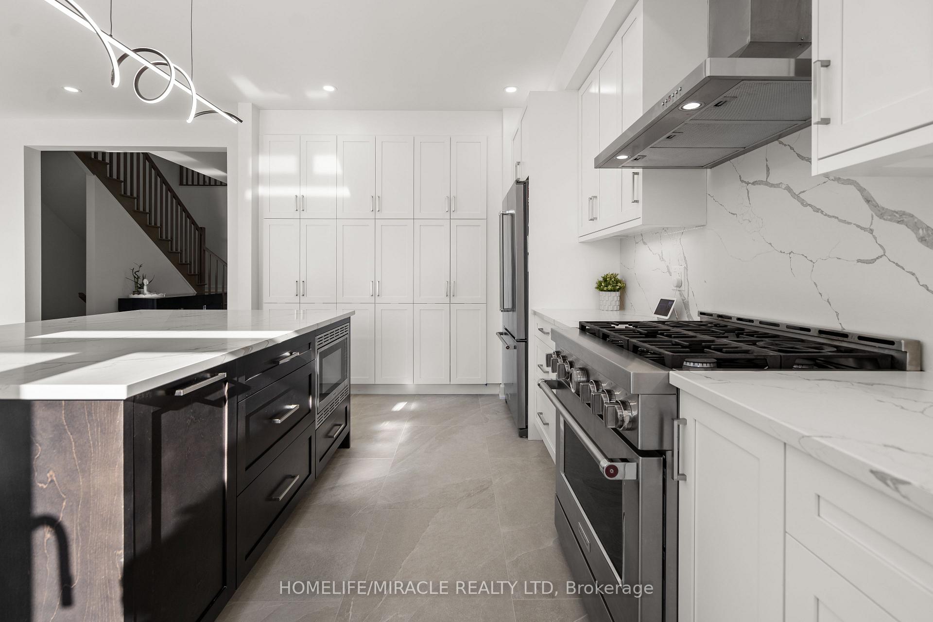 Photo 16 of 616 Kenabeek Terrace E, Ottawa, Riverside South/Gloucester Glen — HOMEH