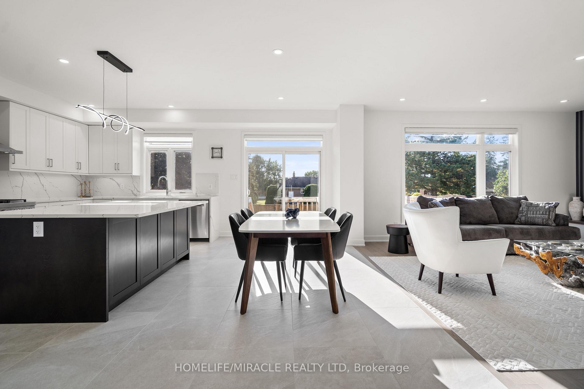 Photo 18 of 616 Kenabeek Terrace E, Ottawa, Riverside South/Gloucester Glen — HOMEH
