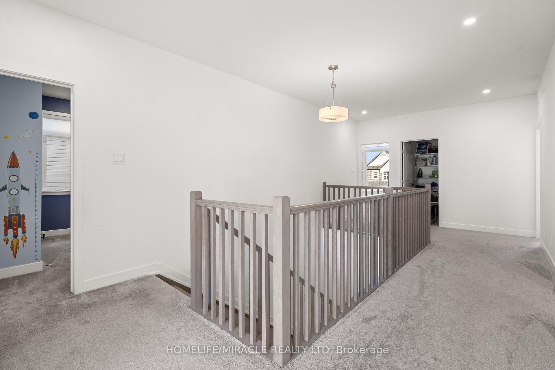 Photo 38 of 616 Kenabeek Terrace E, Ottawa, Riverside South/Gloucester Glen — HOMEH