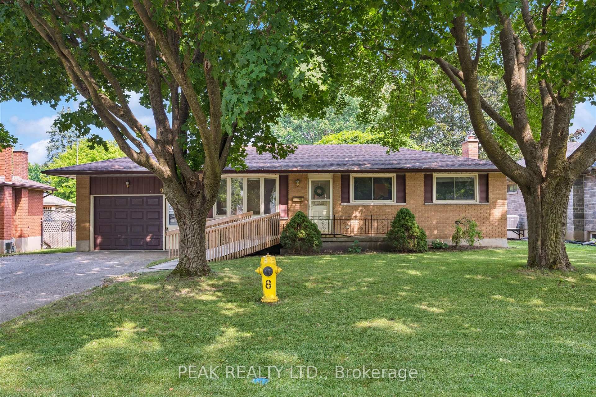 Photo 2 of 9 Robin Drive, Woolwich — HOMEH