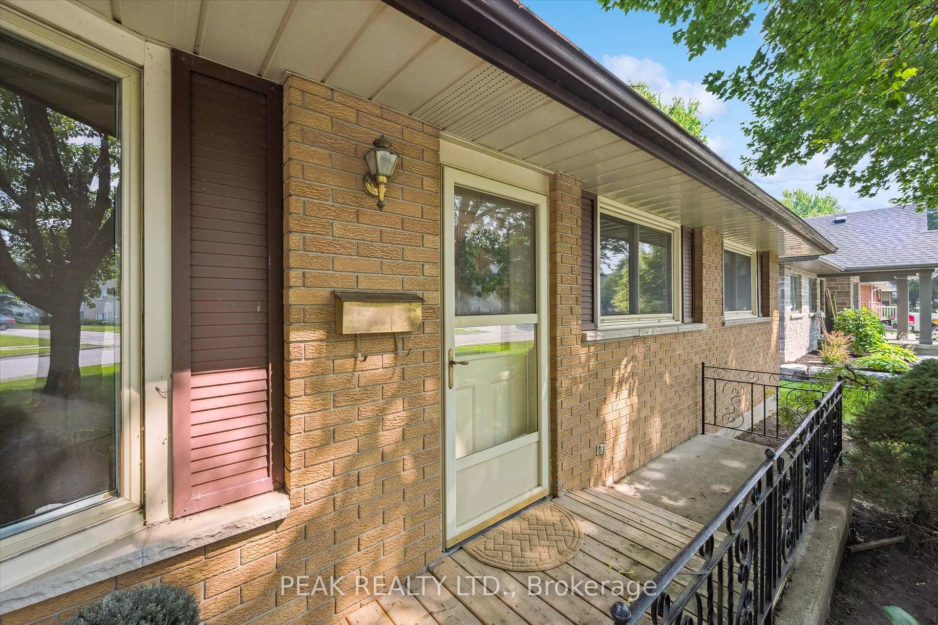 Photo 5 of 9 Robin Drive, Woolwich — HOMEH
