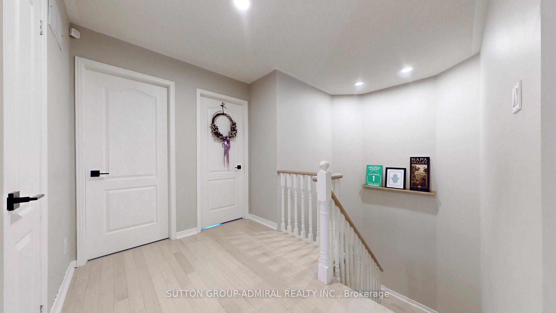 Photo 17 of 215 Brickstone Circle, Vaughan, Brownridge — HOMEH