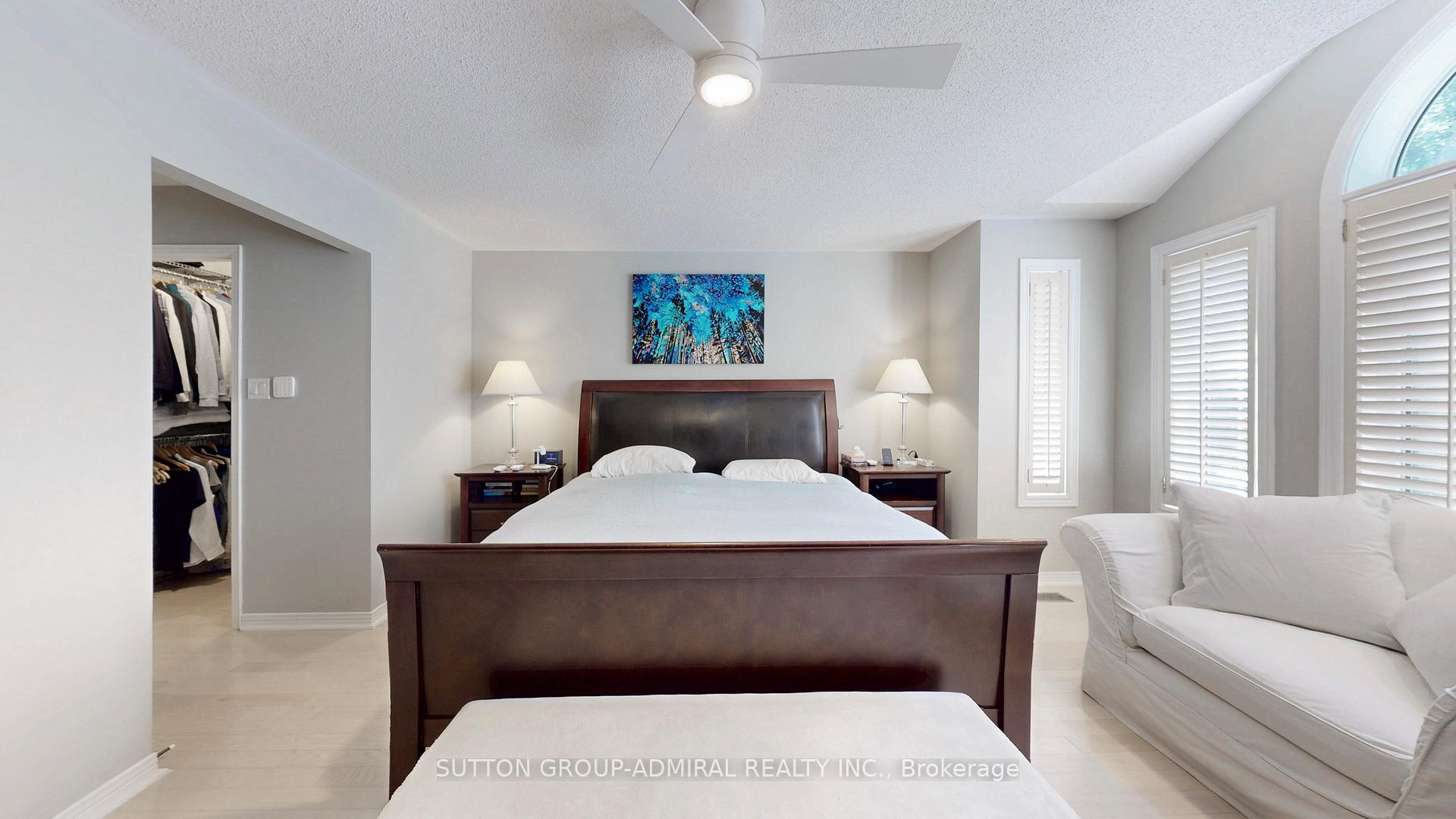 Photo 19 of 215 Brickstone Circle, Vaughan, Brownridge — HOMEH
