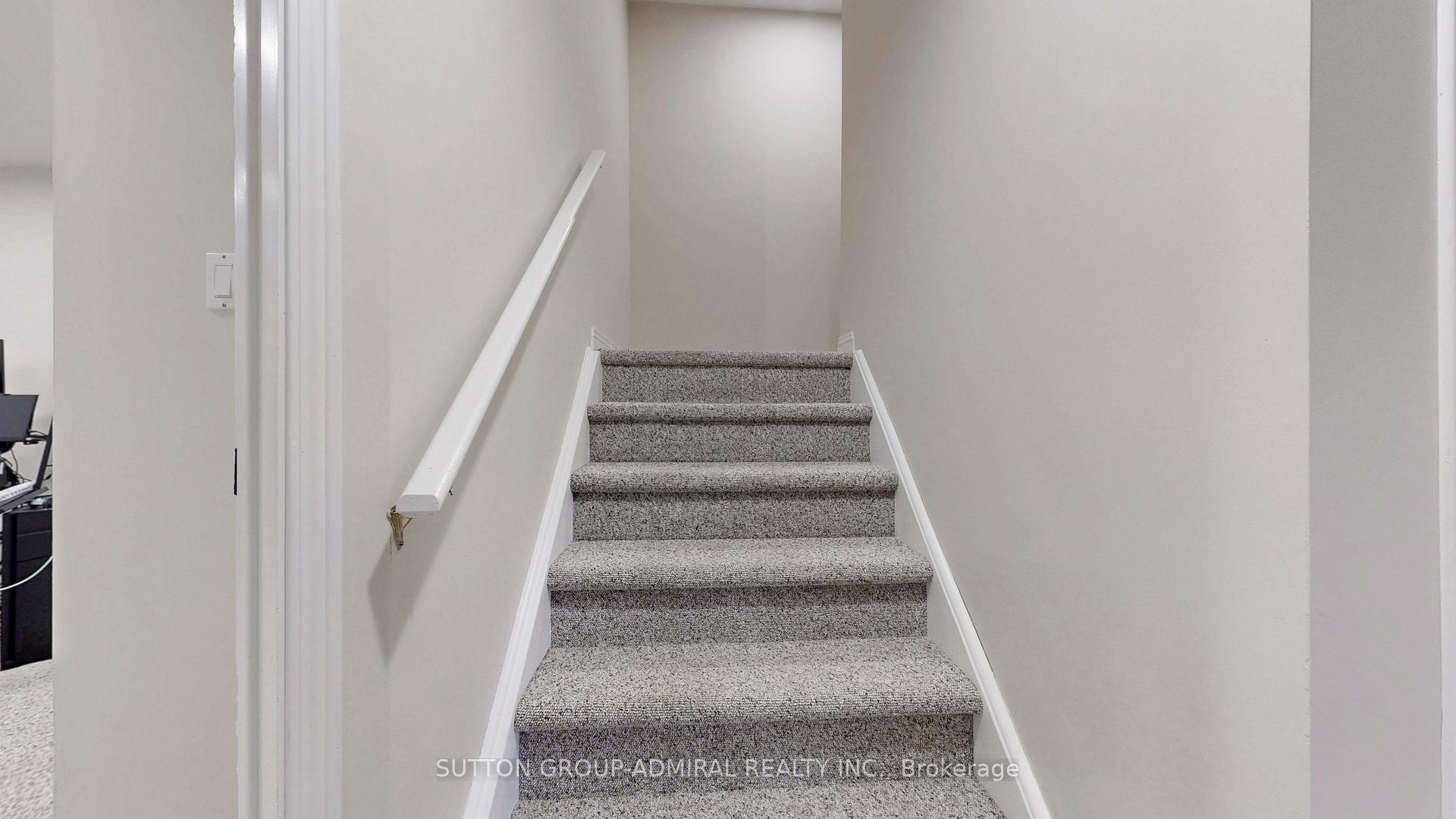 Photo 33 of 215 Brickstone Circle, Vaughan, Brownridge — HOMEH
