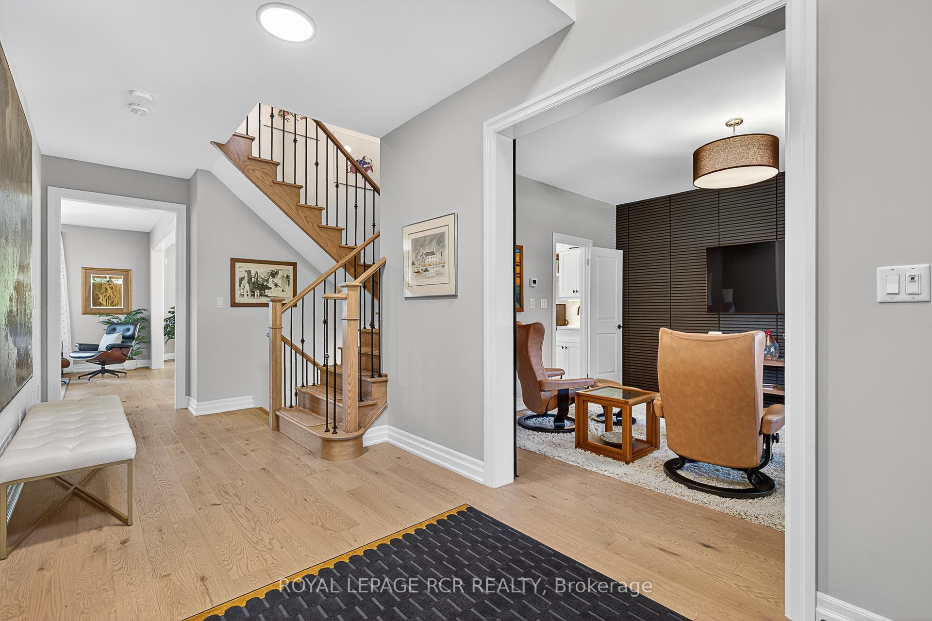 Photo 13 of 42 Queen Street, Whitby, Brooklin — HOMEH