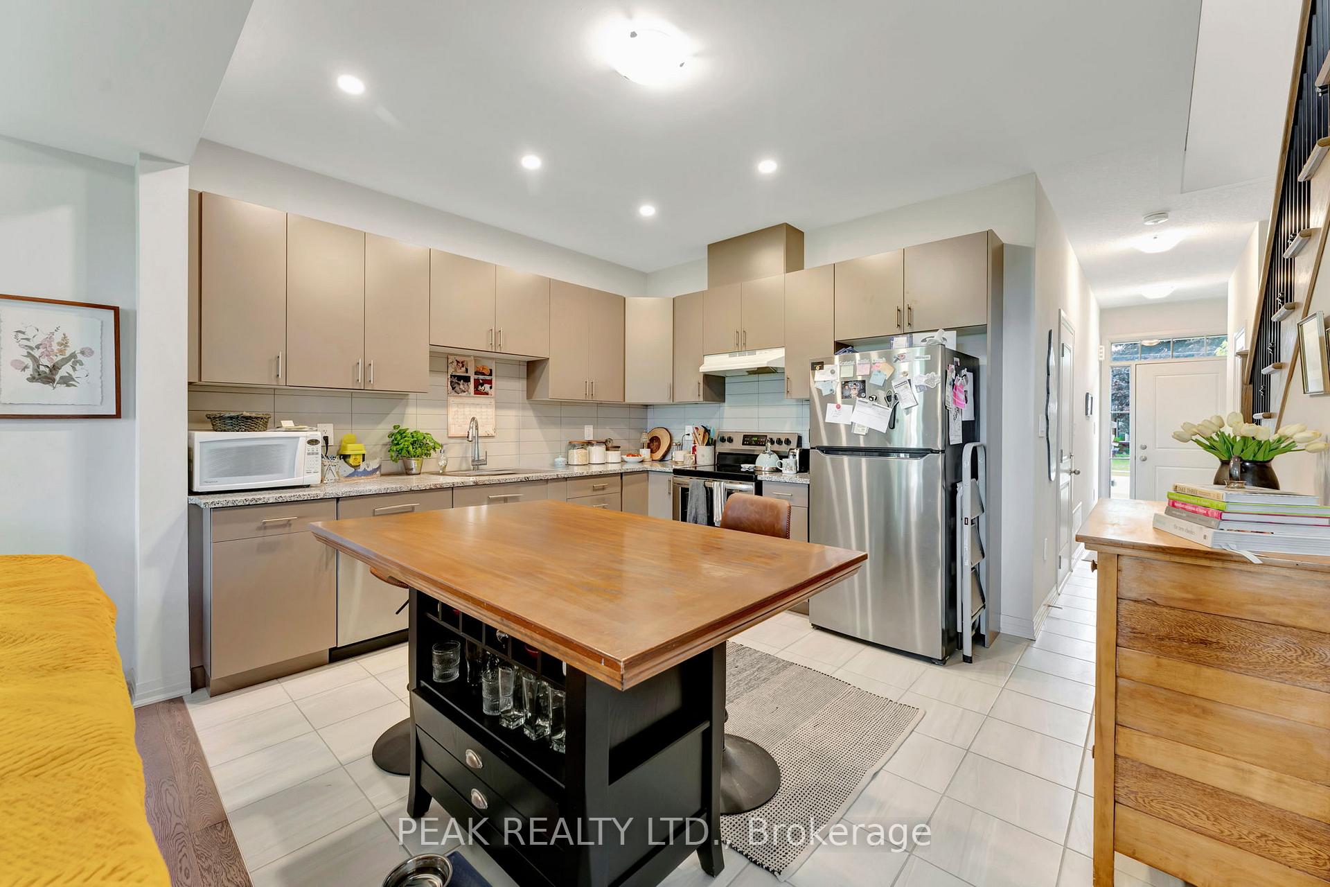 Photo 13 of 152 Middleton Street, Zorra, Thamesford — HOMEH