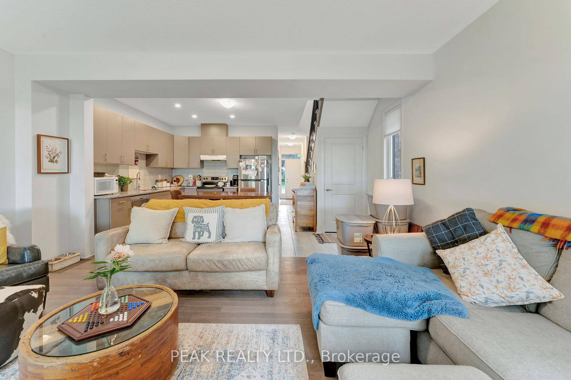 Photo 17 of 152 Middleton Street, Zorra, Thamesford — HOMEH