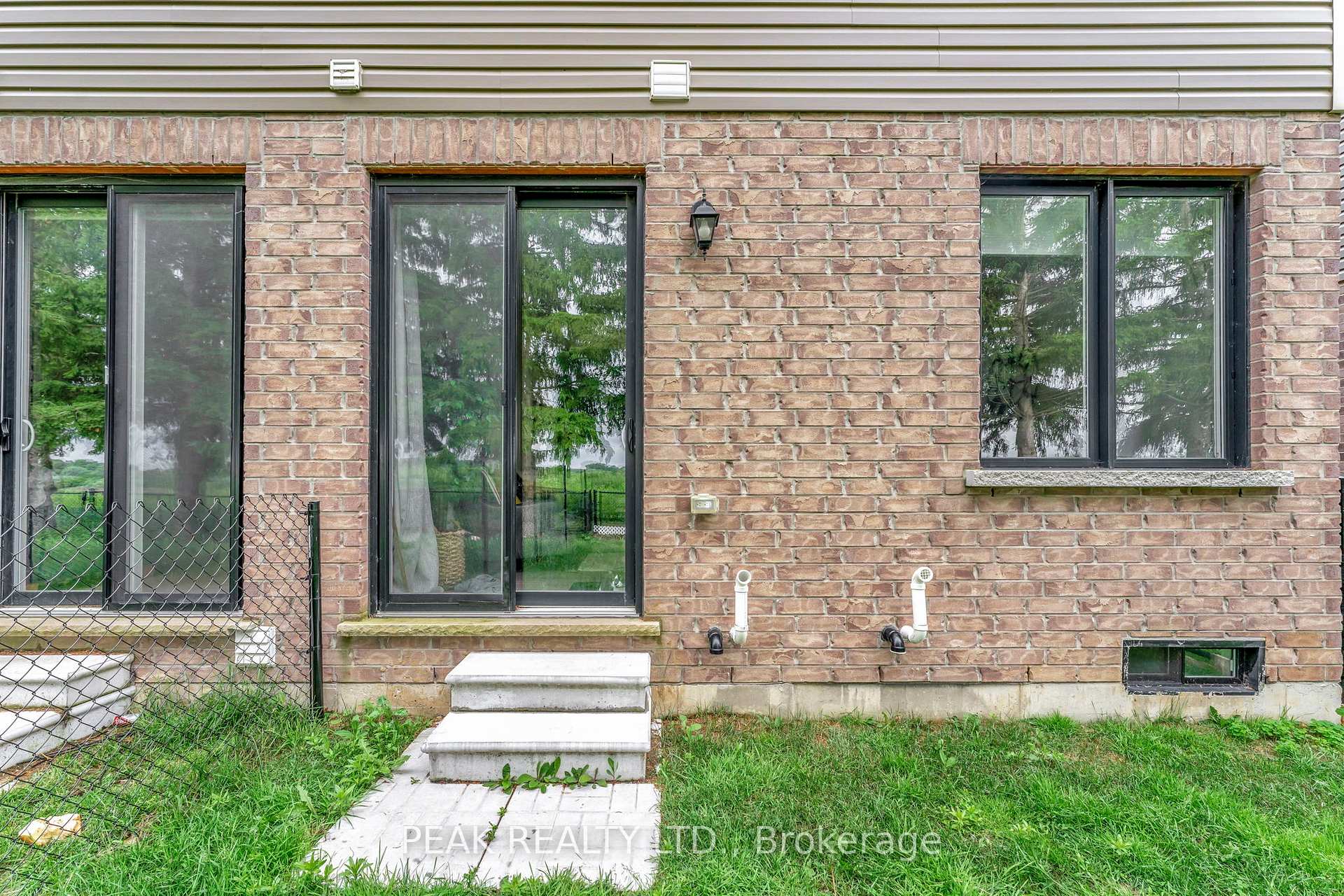 Photo 25 of 152 Middleton Street, Zorra, Thamesford — HOMEH