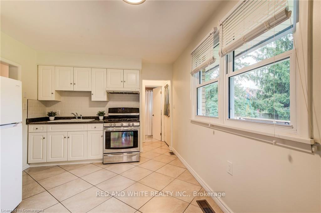 Photo 18 of 33 Golf Course Road, Woolwich — HOMEH