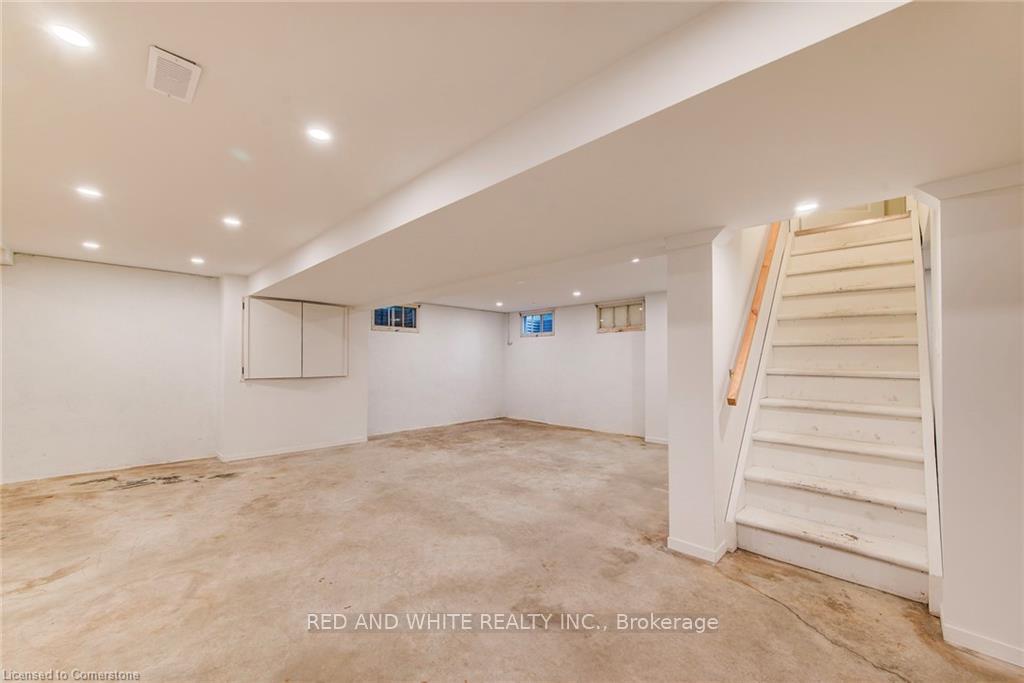Photo 31 of 33 Golf Course Road, Woolwich — HOMEH