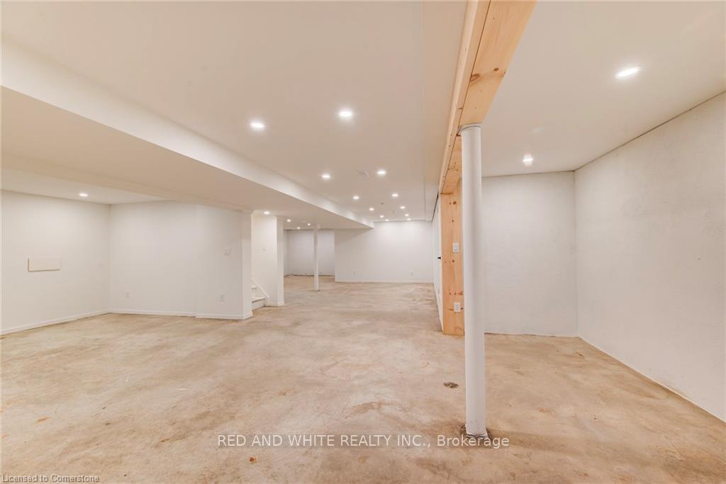 Photo 32 of 33 Golf Course Road, Woolwich — HOMEH
