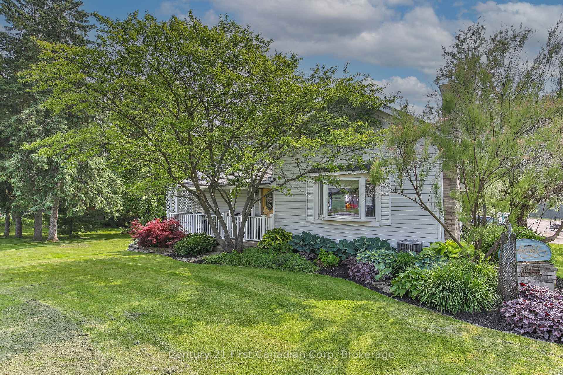 Photo 4 of 195927 19TH Line, Zorra, Kintore — HOMEH