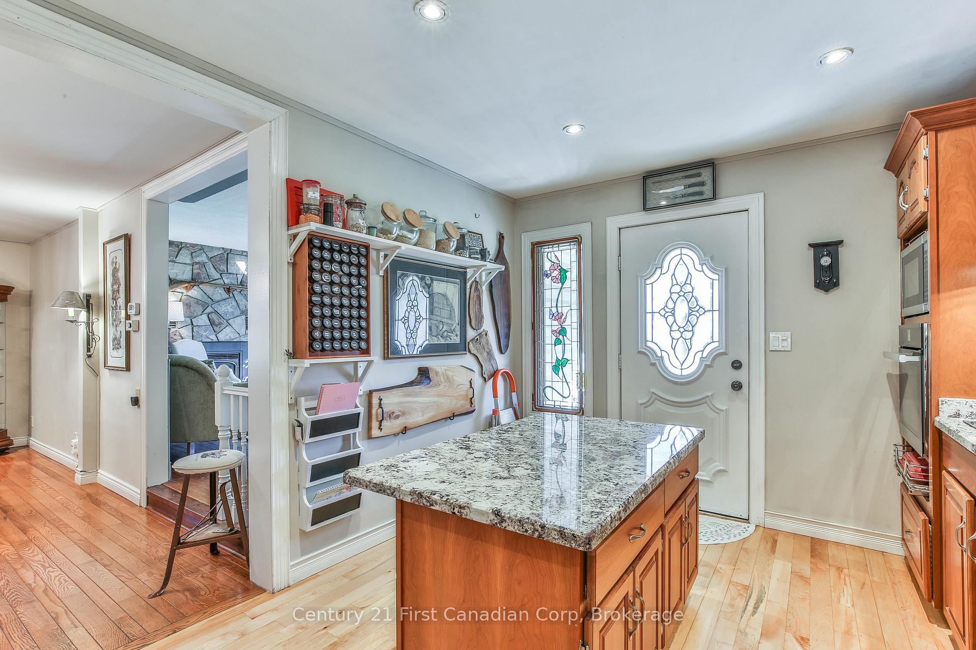 Photo 11 of 195927 19TH Line, Zorra, Kintore — HOMEH