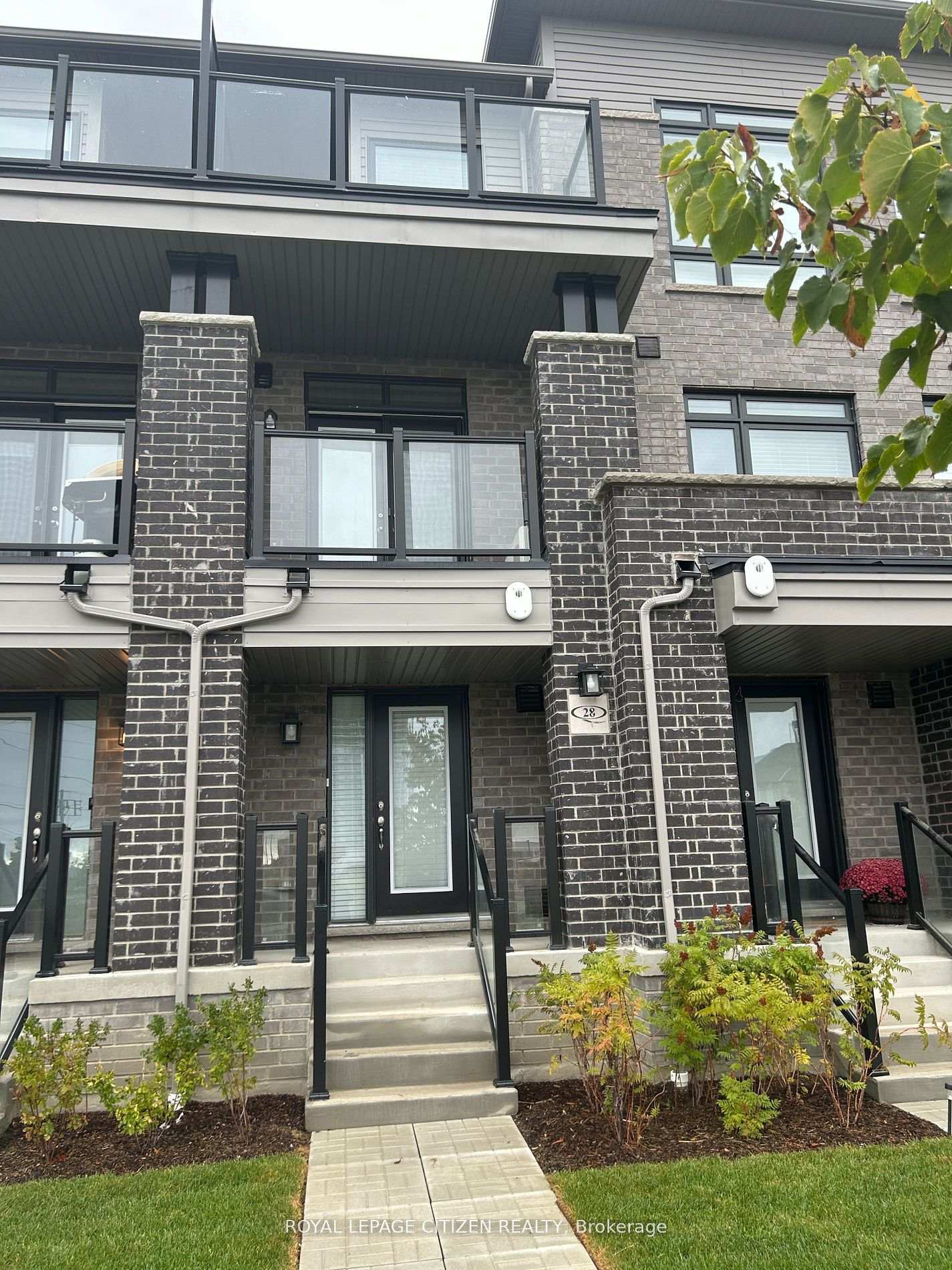 Photo 1 of 10 Emmas Way E, Whitby, Taunton North — HOMEH