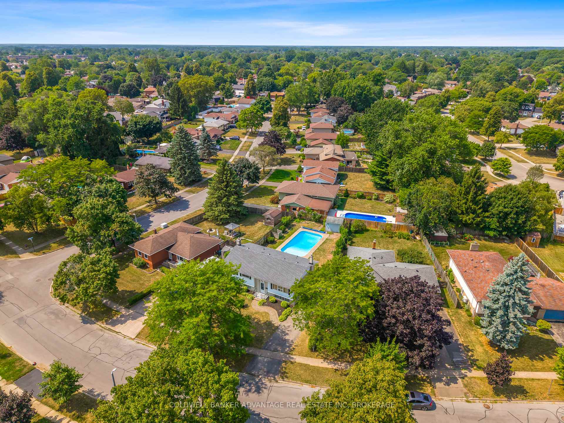 Photo 38 of 63 Champlain Avenue, Welland, N. Welland — HOMEH