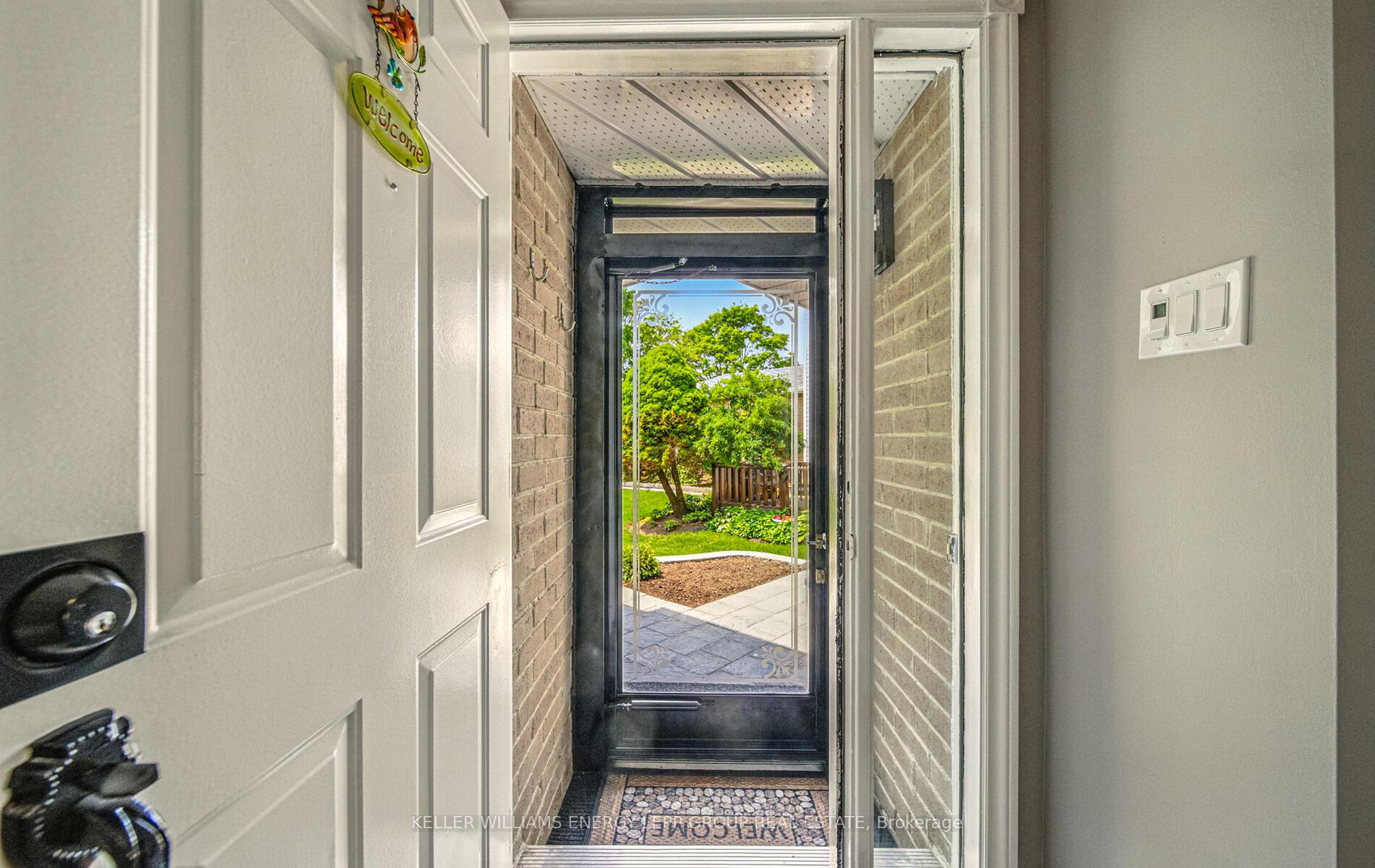Photo 3 of 77 Hemingford Place, Whitby, Pringle Creek — HOMEH