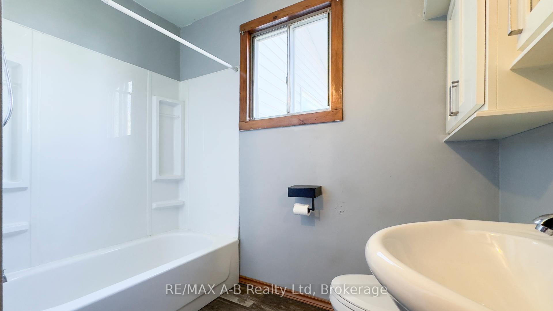 Photo 15 of 156701 15th Line, Zorra, Rural Zorra — HOMEH