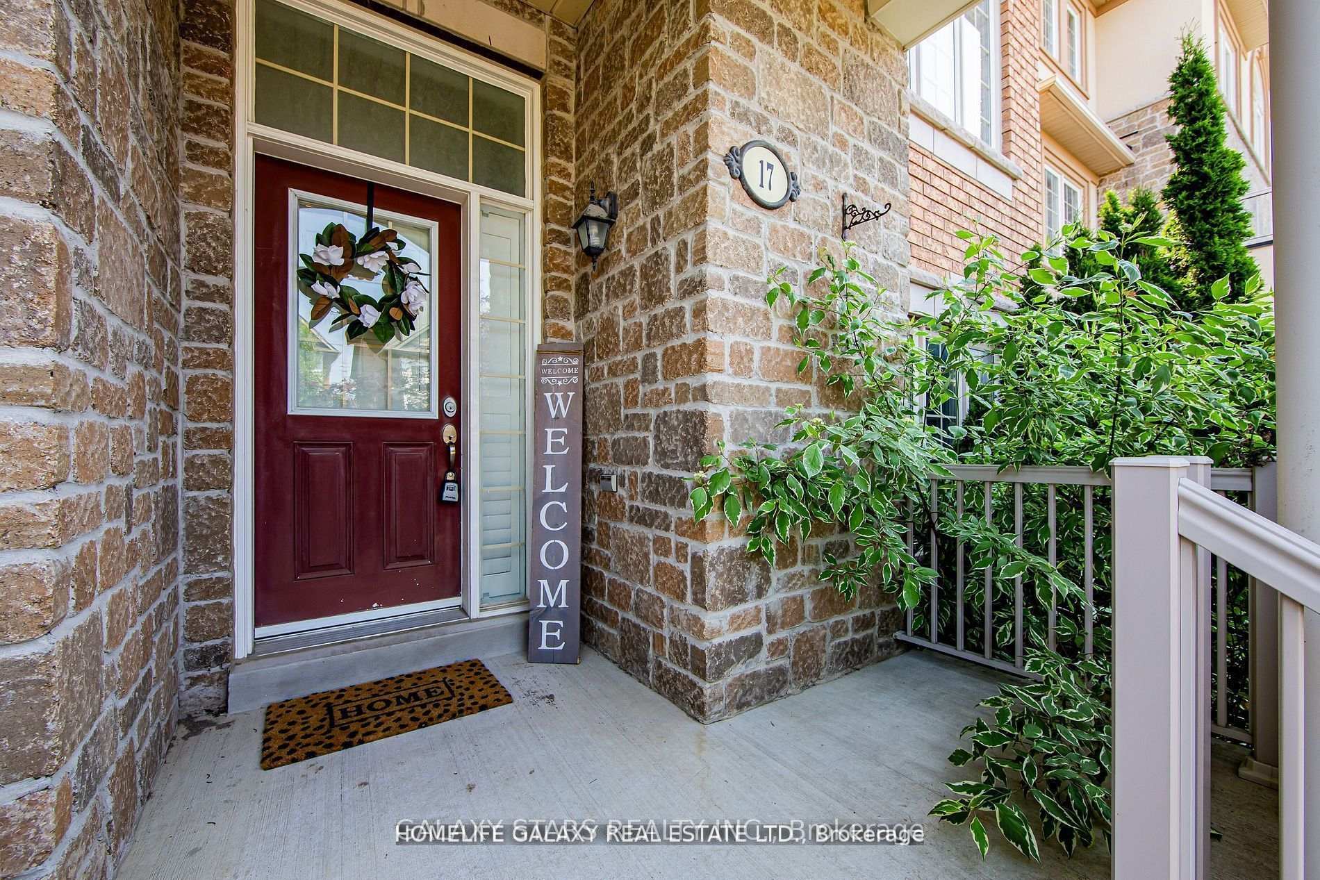Photo 2 of 17 Ivy Stone Court, Markham, Cornell — HOMEH