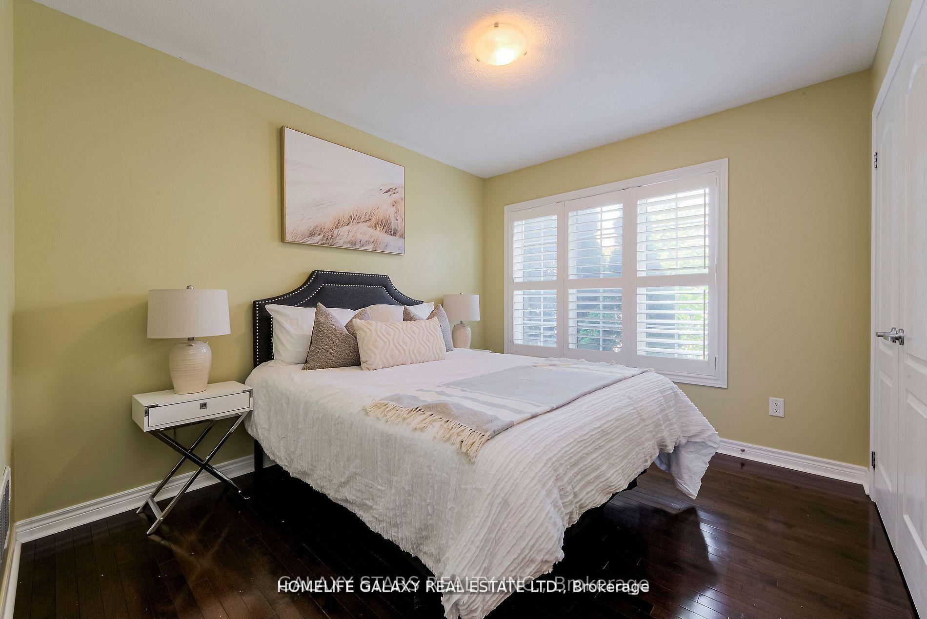 Photo 20 of 17 Ivy Stone Court, Markham, Cornell — HOMEH