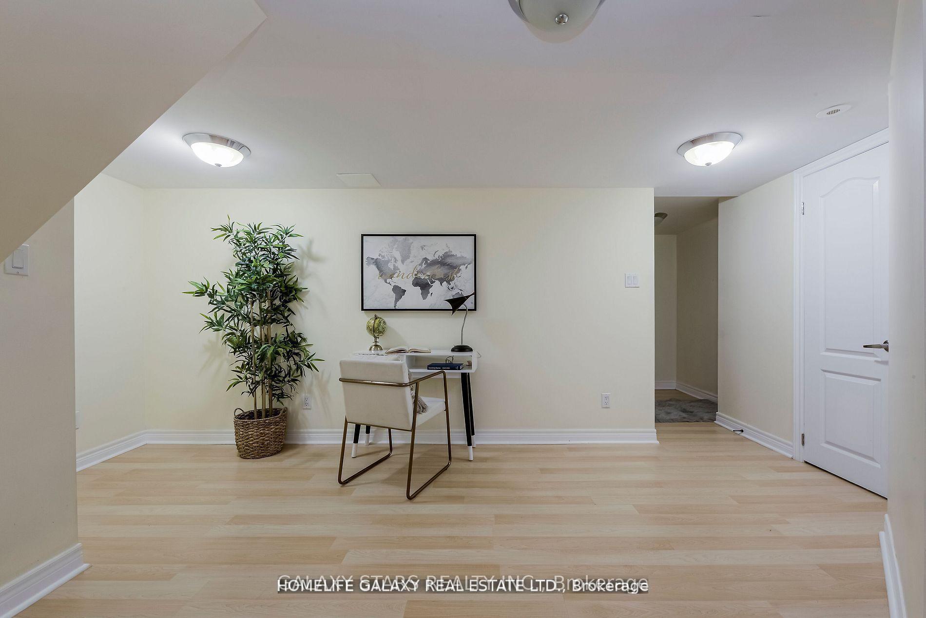 Photo 24 of 17 Ivy Stone Court, Markham, Cornell — HOMEH