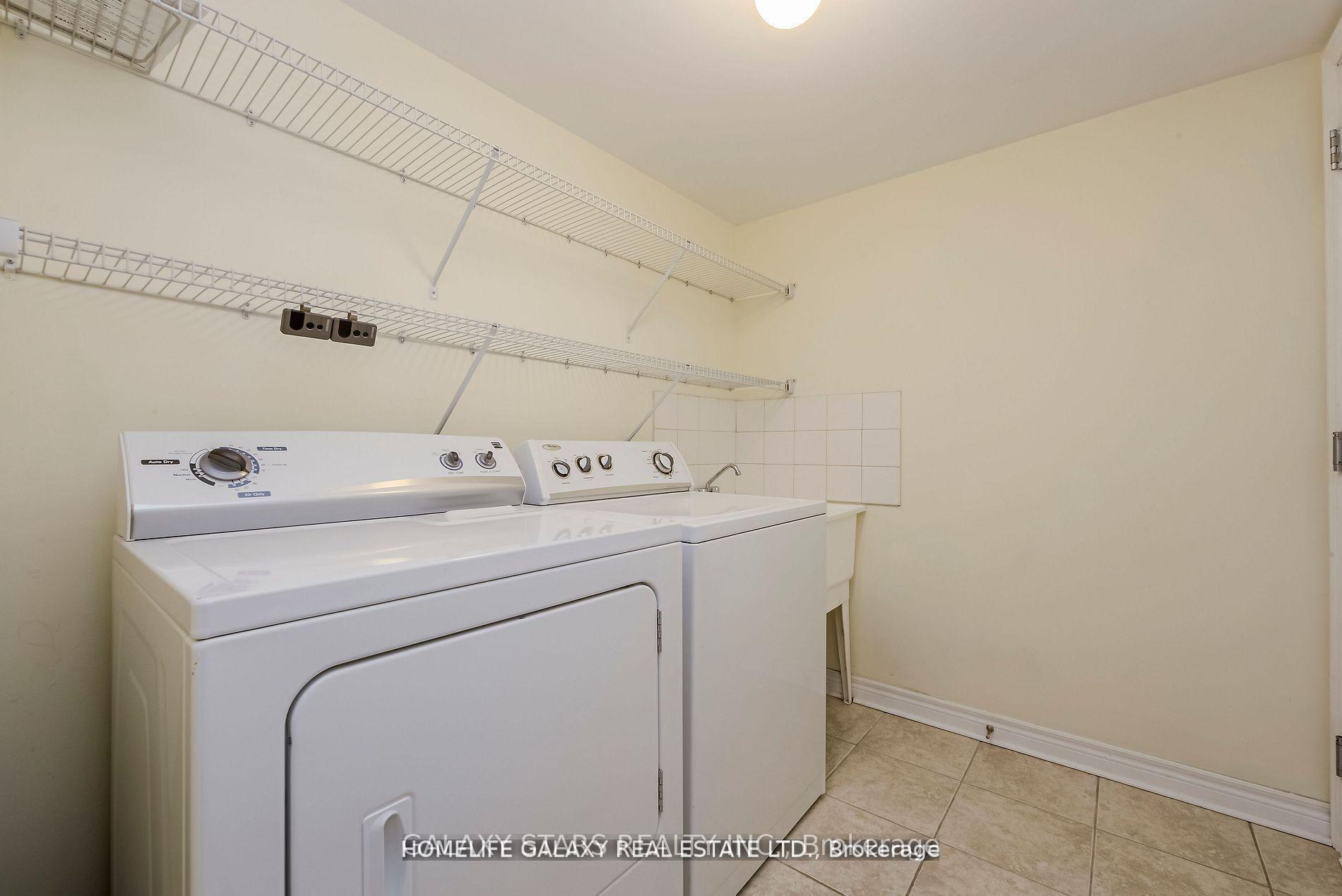 Photo 25 of 17 Ivy Stone Court, Markham, Cornell — HOMEH