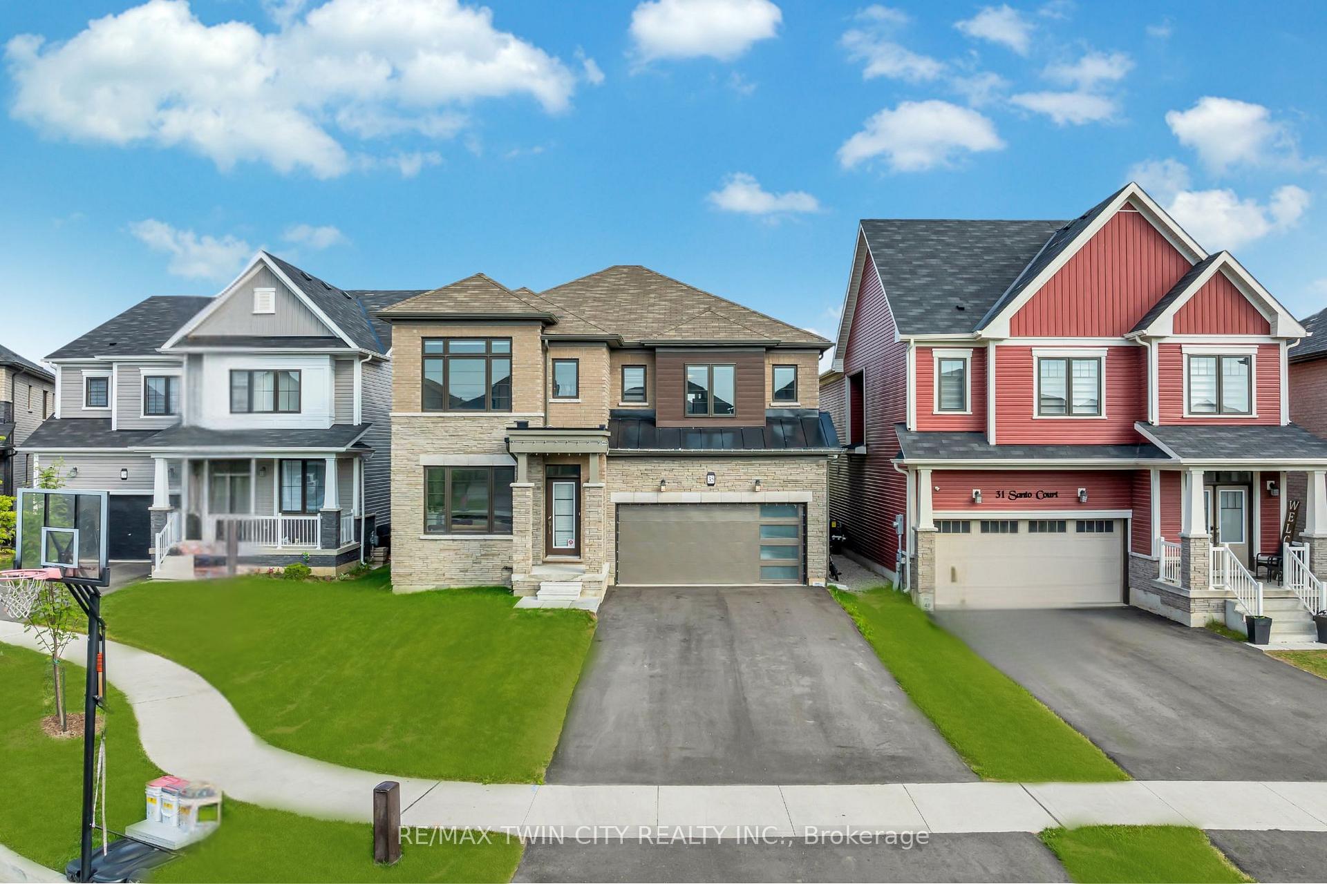 Front of 35 Santo Court