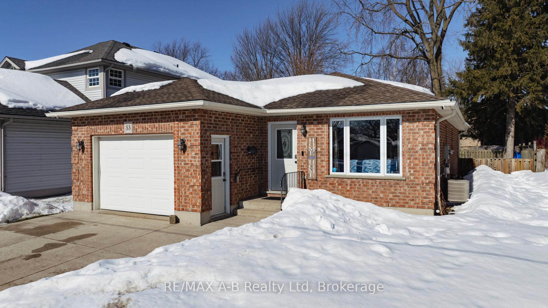 Photo 1 of 33 Cobourg Street, West Perth, Mitchell — HOMEH