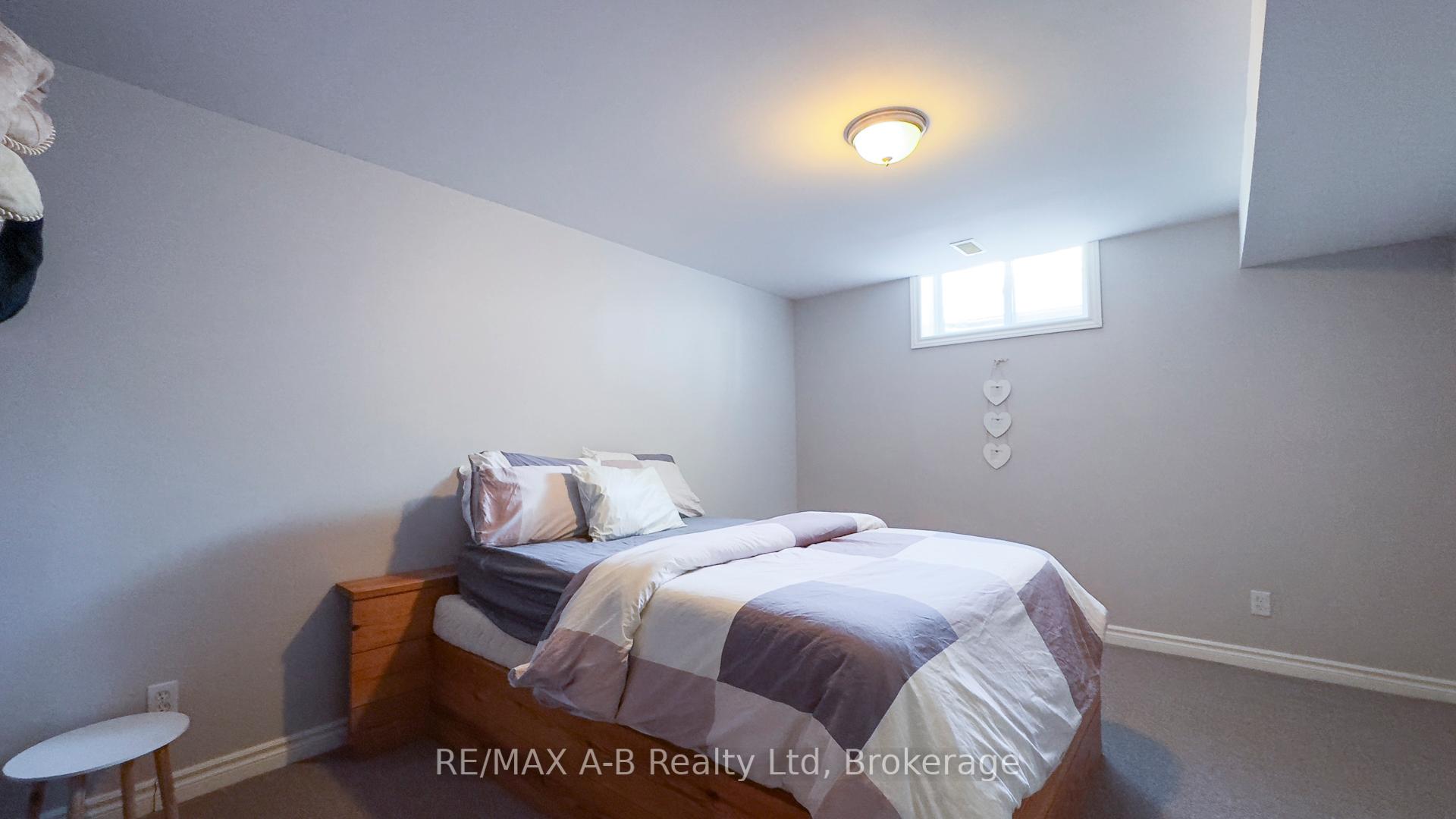 Photo 25 of 33 Cobourg Street, West Perth, Mitchell — HOMEH