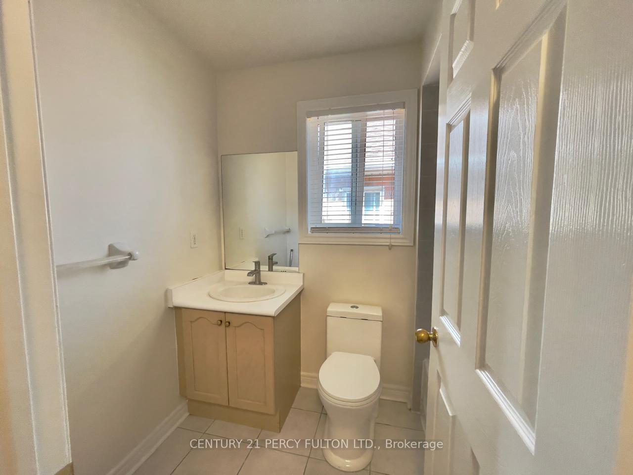 Photo 18 of 21 Teagarden Court, Whitby, Rolling Acres — HOMEH