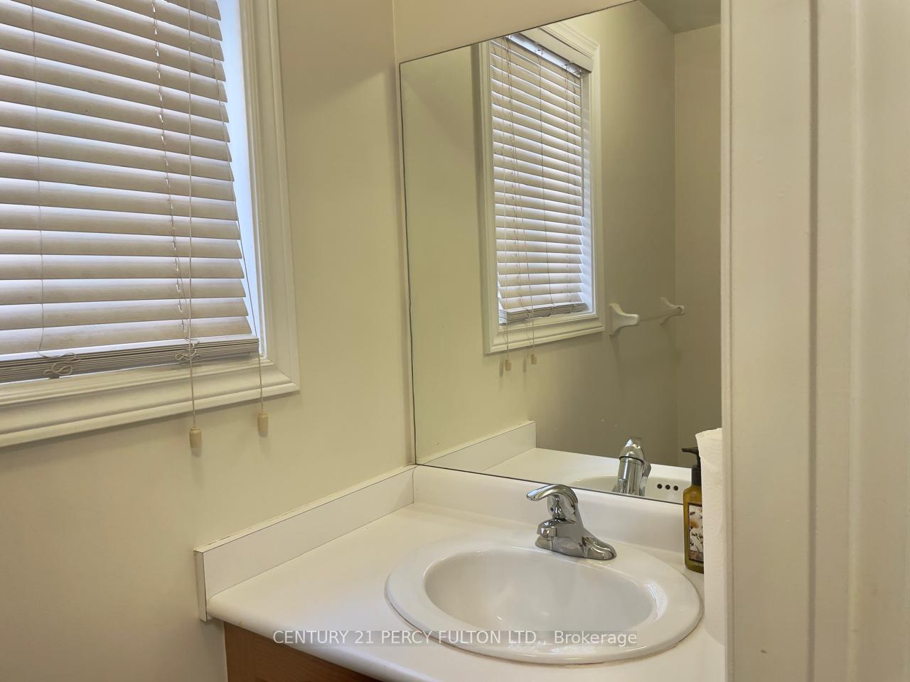 Photo 25 of 21 Teagarden Court, Whitby, Rolling Acres — HOMEH