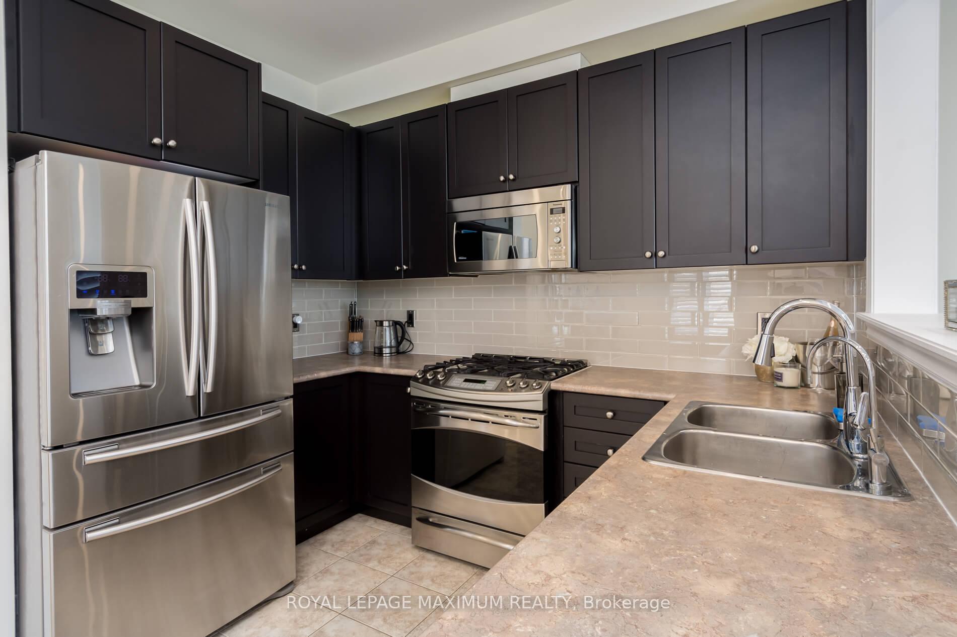 Photo 13 of 29 Hansard Drive, Vaughan, Vellore Village — HOMEH