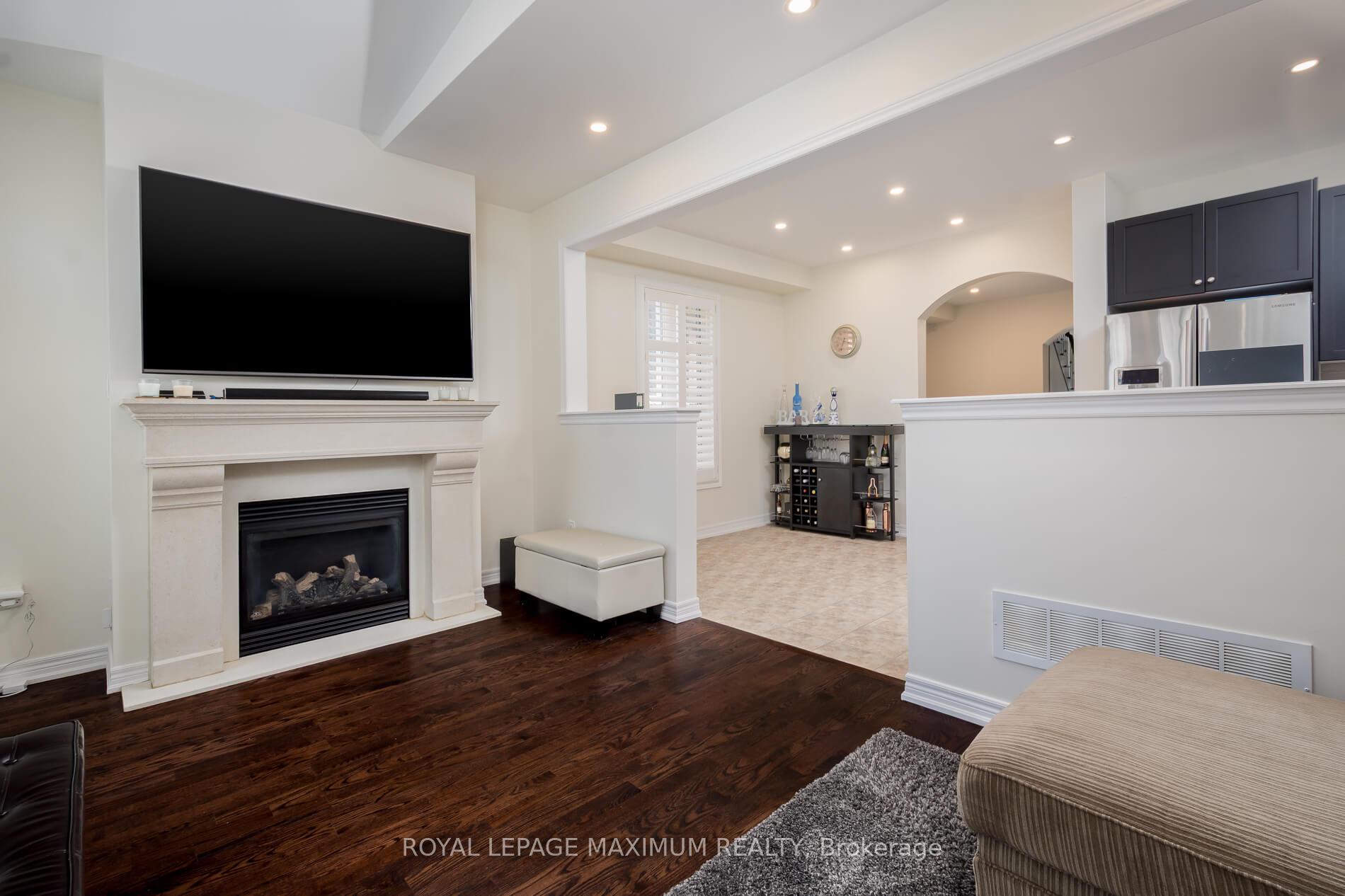 Photo 16 of 29 Hansard Drive, Vaughan, Vellore Village — HOMEH