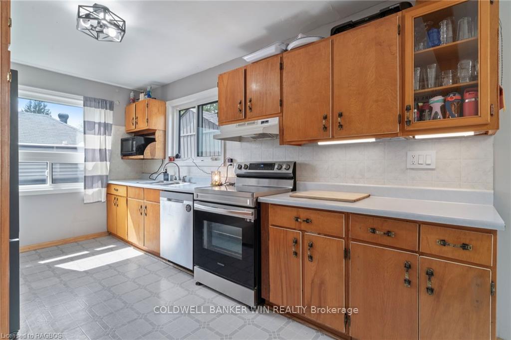 Photo 9 of 224 South Street E, West Grey — HOMEH
