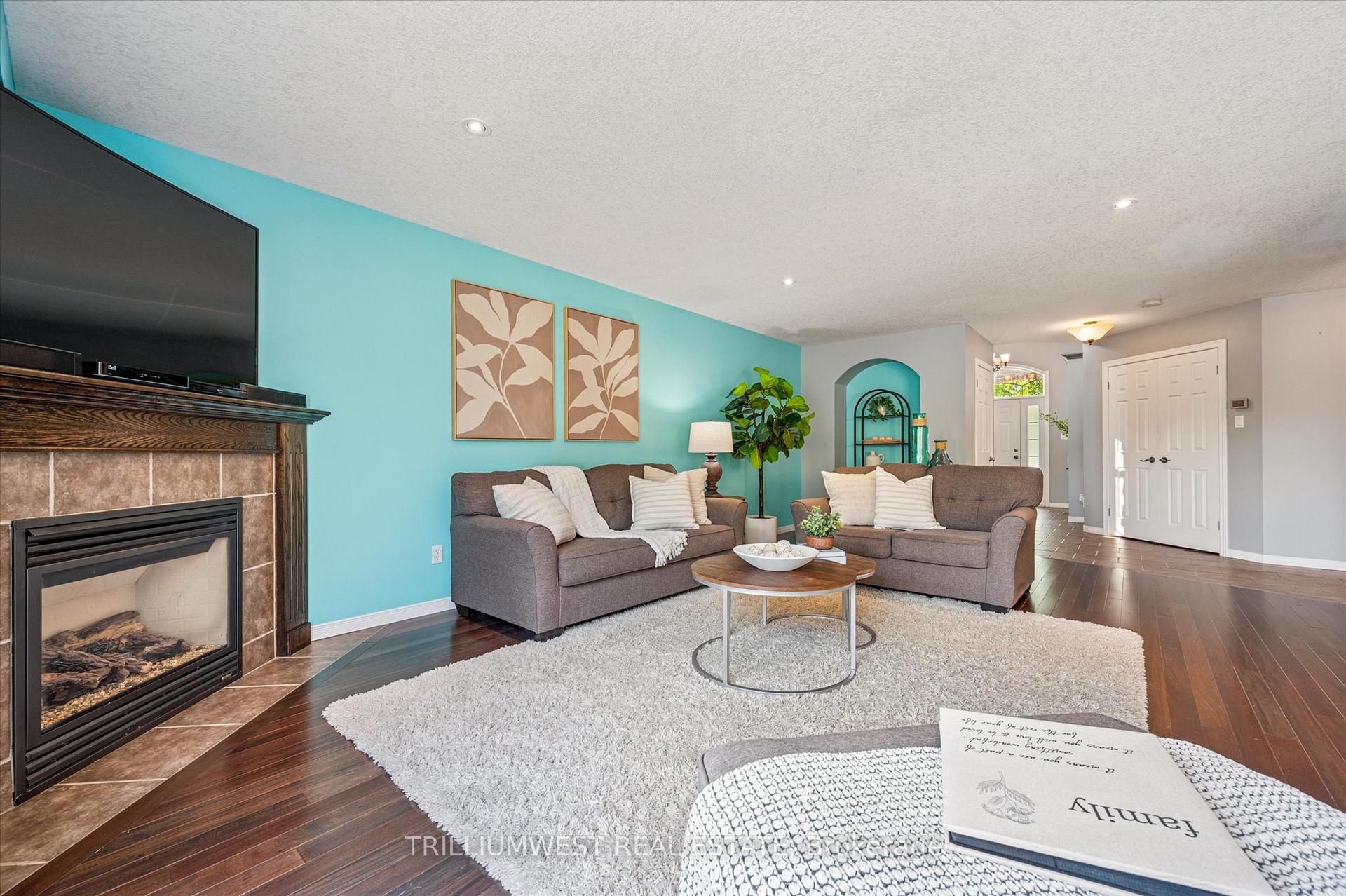 Photo 8 of 459 Townsend Drive, Woolwich, Breslau — HOMEH